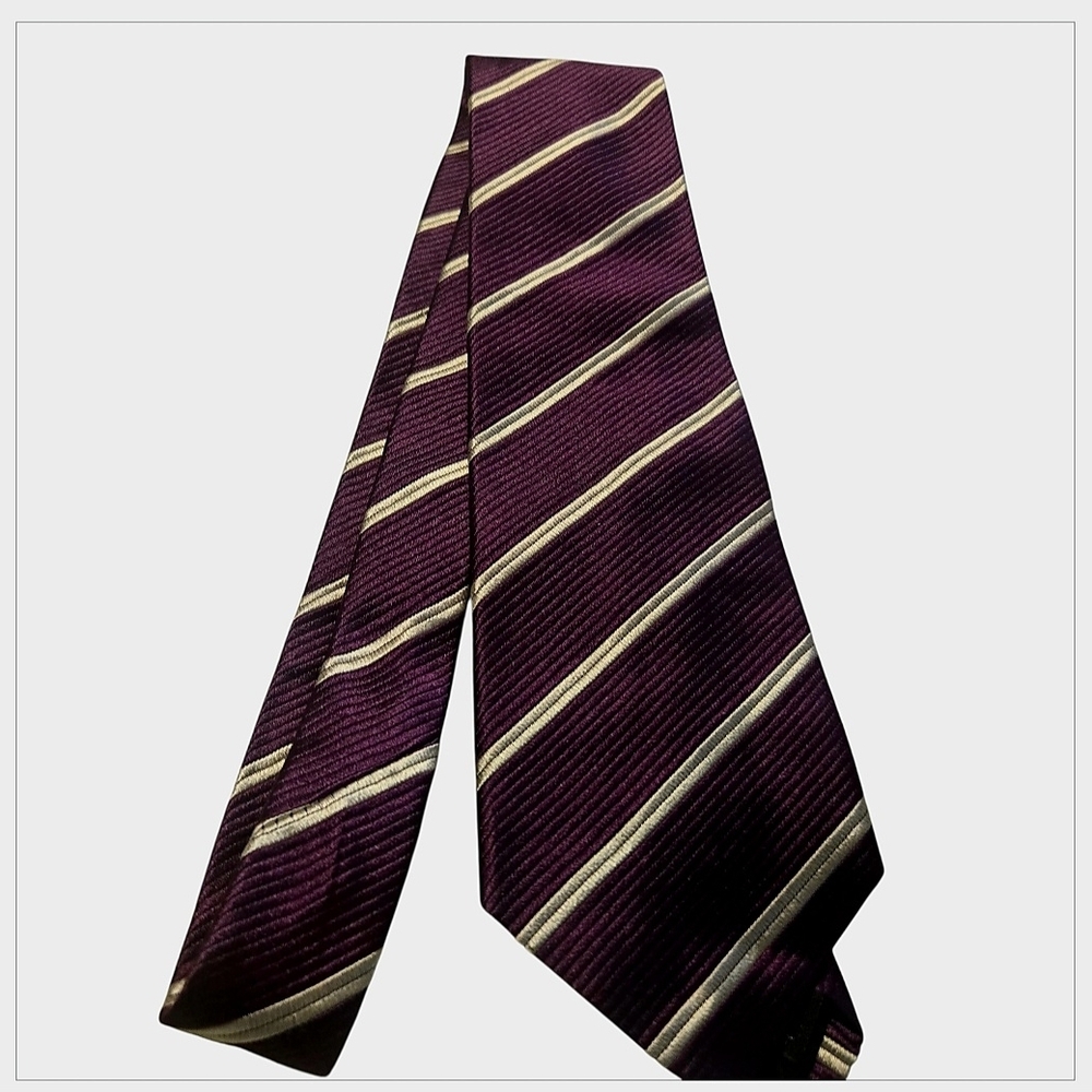 Robert TalbotElegant Purple Striped Men's Tie
